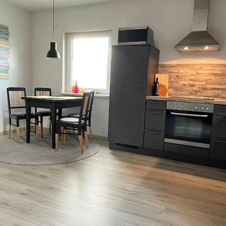 Appartement Buechensaal Mit Stellplatz Erlensee Eksteriør bilde
