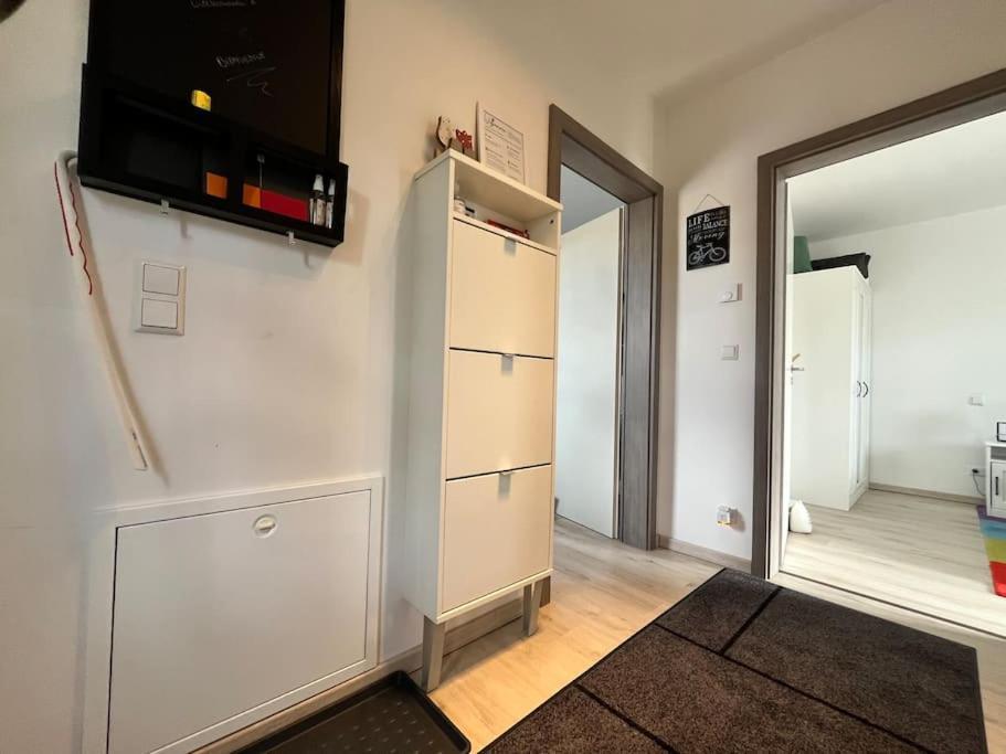 Appartement Buechensaal Mit Stellplatz Erlensee Eksteriør bilde