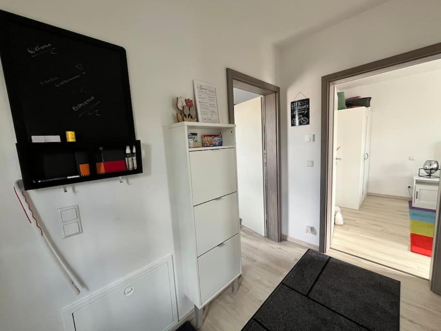 Appartement Buechensaal Mit Stellplatz Erlensee Eksteriør bilde
